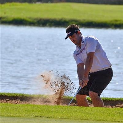 Roux eyes historic hat-trick at Sun City