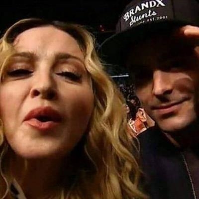 Zac Efron: “Madonna ‘tapped’ me”