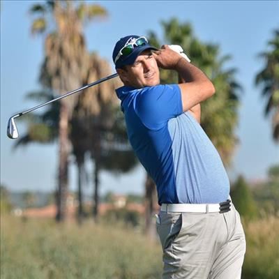 James gives chase in SA Mid-Am at Sun City 