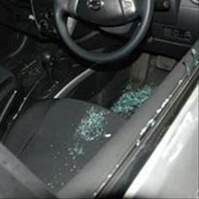 German tourists fall victim to PE protesters