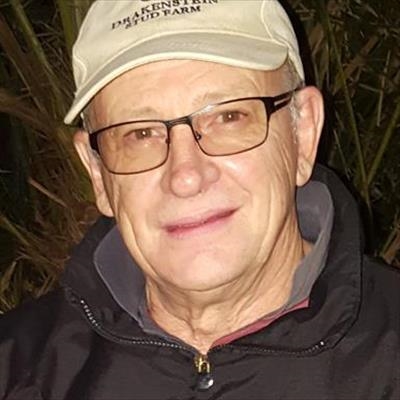 Local Vet honoured with award