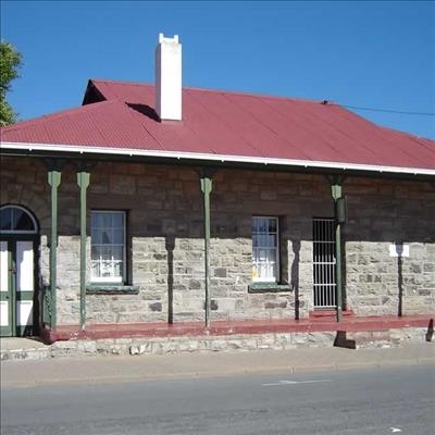 Historiese gebou trek nuwe baadjie aan