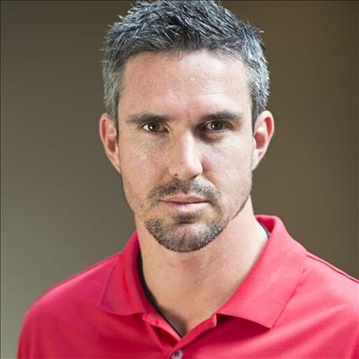Pietersen slams England top order