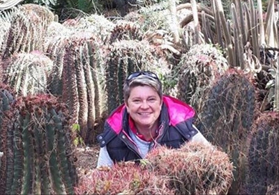 Tanya Visser kuier in Graaff-Reinet