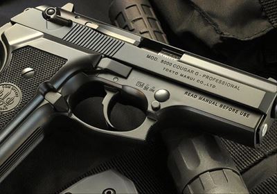 Cop taken off duty following fake gun incident