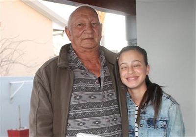 12-jarige slaan kolhou op Oudtshoorn
