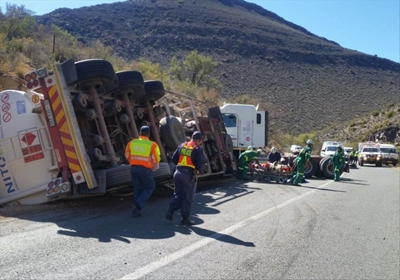 Diesel spill in Meiringspoort