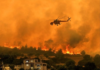 Greece asks EU for air support to battle fires