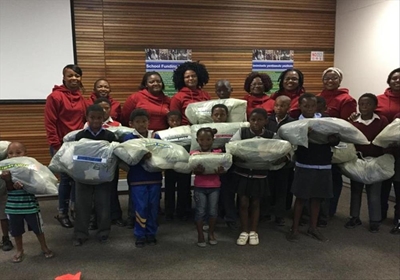 Masonwabisane Ladies Club gives back