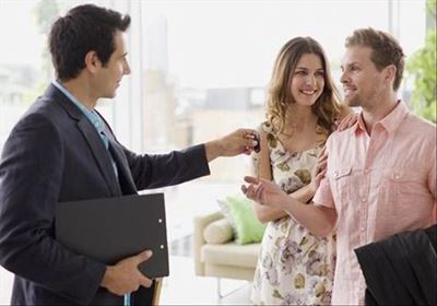 Using an estate agent to sell your home is the smart choice 
