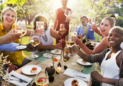 Host the perfect dinner party