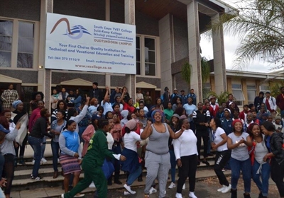 Vreedsame betoging by Suid-Kaap Kollege