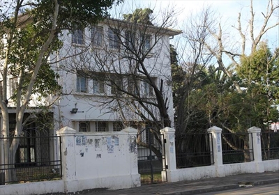Old hostel an eyesore for CBD