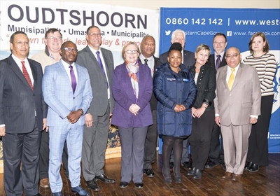 Premier en ministers vergader in Oudtshoorn