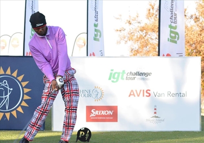 3 share lead at Waterkloof Challenge