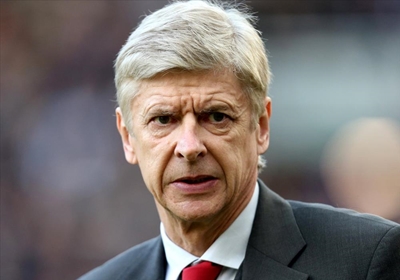 Arsenal boss asks fans to keep faith after 'disastrous' Liverpool loss
