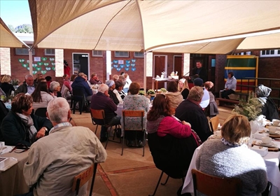 Spesiale dag vir Oupa en Ouma