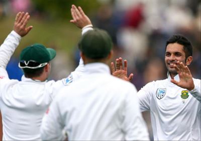 England set SA 380 to level series