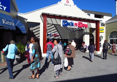 Brazen theft at Pick n Pay