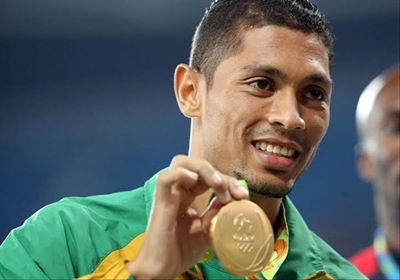 Wayde cruises to 400m gold