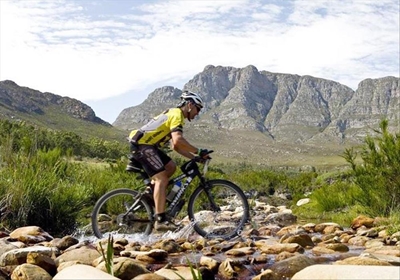 Wees gerat vir tweede Baleia Wines bergfietsren