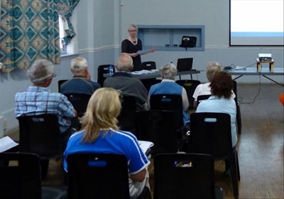 Councillor laments poor attendance at meeting