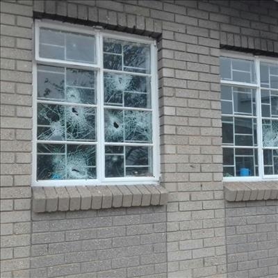4 arrested as violence continues