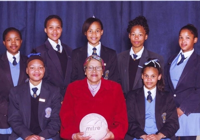 Hoërskool Uniondale wen op Oudtshoorn