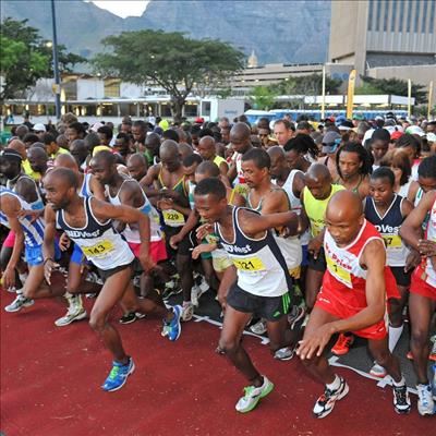 Negewu defends CT Marathon title