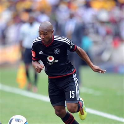 Pirates beat CT City to move top