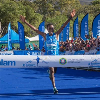 Negewu defends CT Marathon title