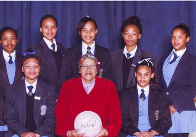 Hoërskool Uniondale wen op Oudtshoorn