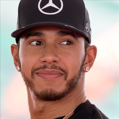 'Lewis Hamilton's Singapore win does not change our approach'