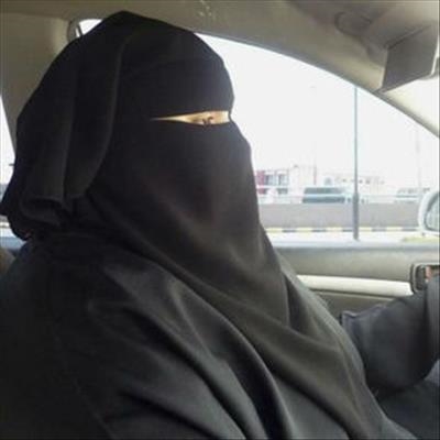 Saudi Arabia women hail end of driving ban