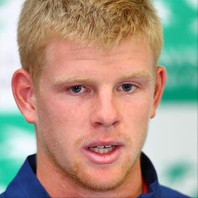 Chengdu Open: Kyle Edmund beats Bernard Tomic in first round