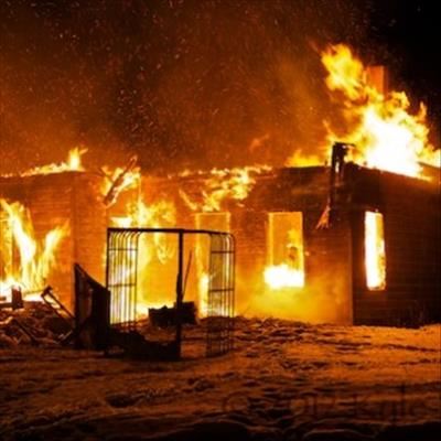 Fireman injured while battling blaze
