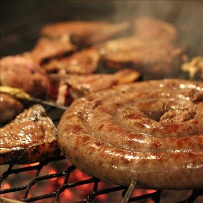 Onderdorp-buurtwag hou 'n straatbraai