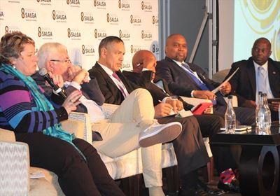 City leaders advised to watch their backs