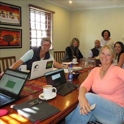 Walk Knysna trends on Twitter