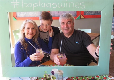 Boplaas vier Lentefees enbekroonde wyn
