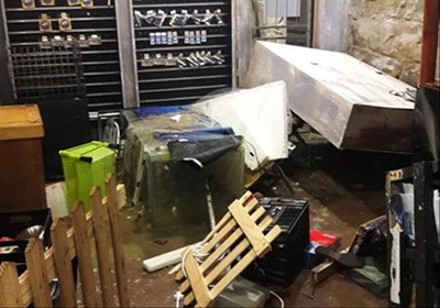 Mosselbaai se mini-akwarium verspoel