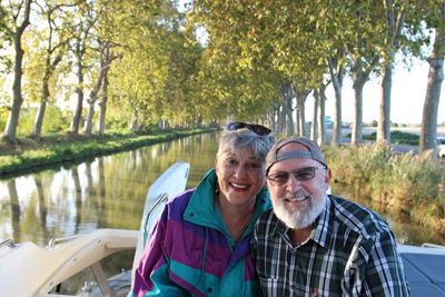 Frieda en Ernst geniet elke oomblik saam