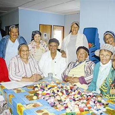 Poppies help om kinders te beskerm