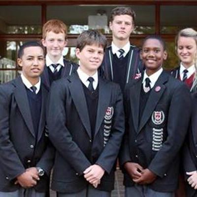 79 Struisies bekroon met SWD-kleure