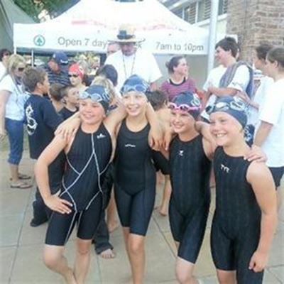 Eighteen swimmers, 79 medals