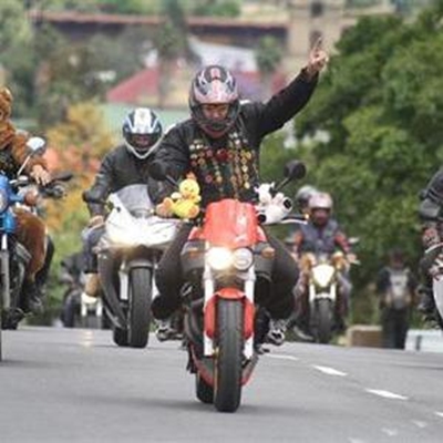 Motorfietse brul vir kinders