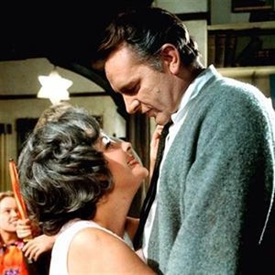 Star crossed screen pair at Monroe Theatre