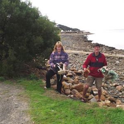 Locals clean up after weekend visitors