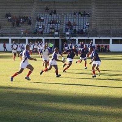 Willowmore wen harde stryd teen Collegians