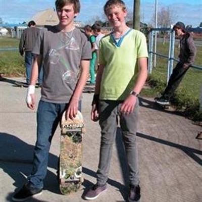 Skateboard action rocks George